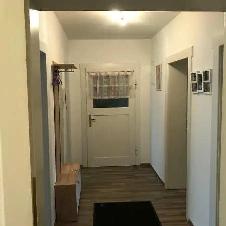 An Der Weissen Mauer 14 1 U 2